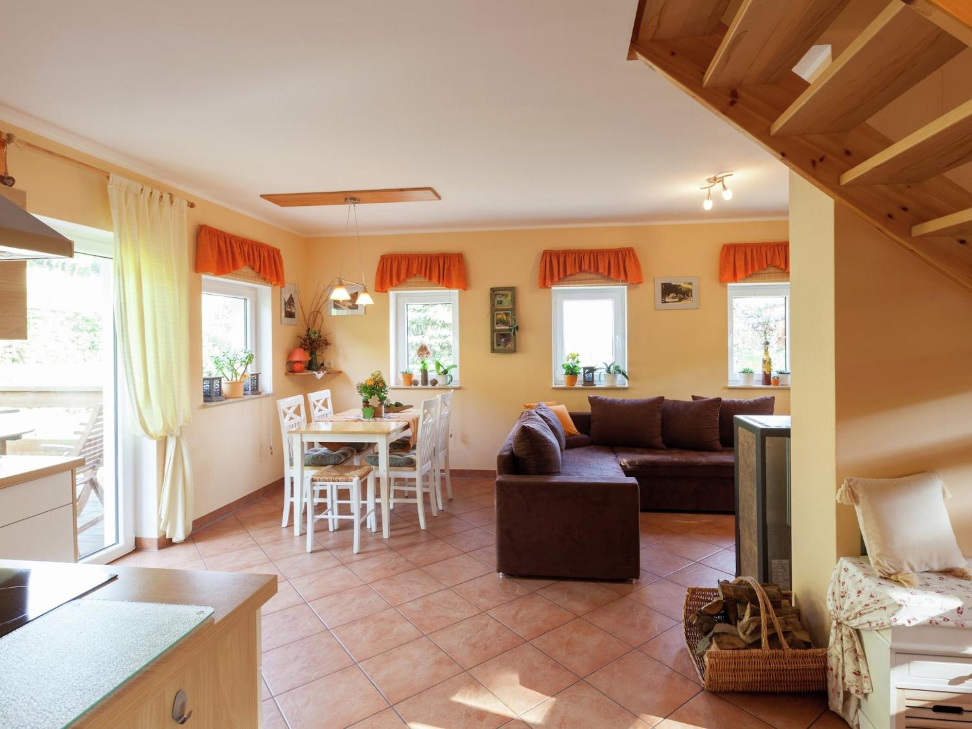 Charming Holiday Home In Hohnstein Ot Lohsdorf Екстериор снимка